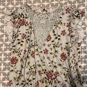 Slightly cropped shirt